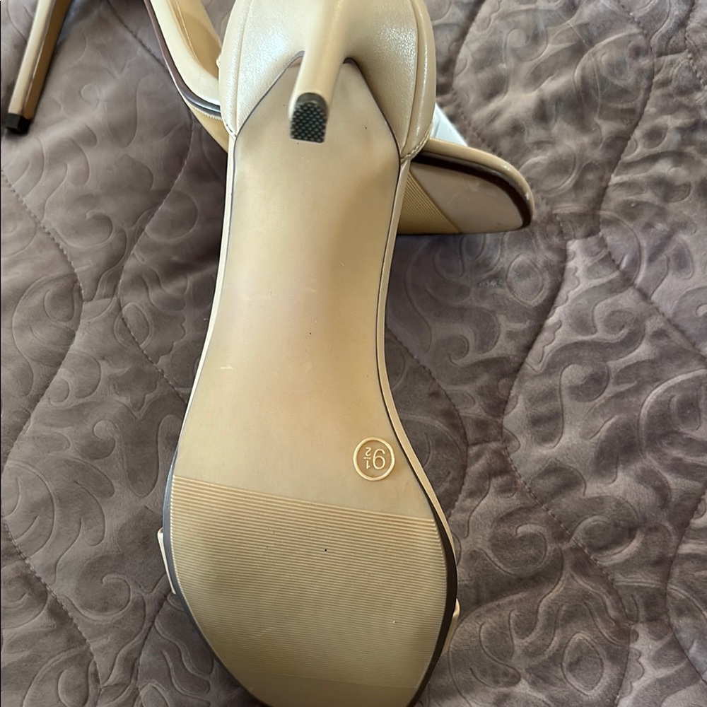 Cream High Heels with Smooth Sole